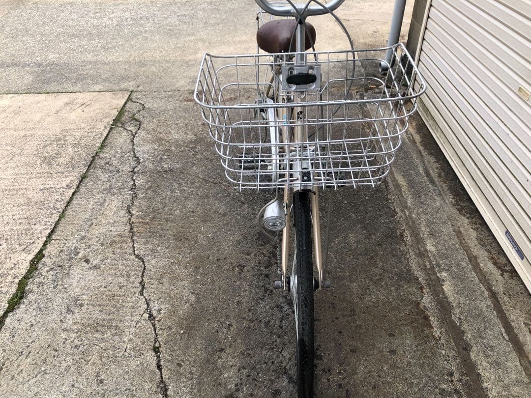 スイスー新品を9割引にしたものあり