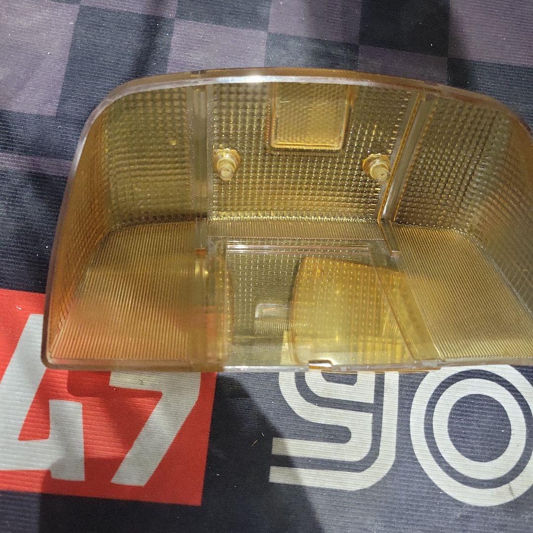 ろいくん専用CBX 400F デイタイム 黄ばみテール 純正テールセット