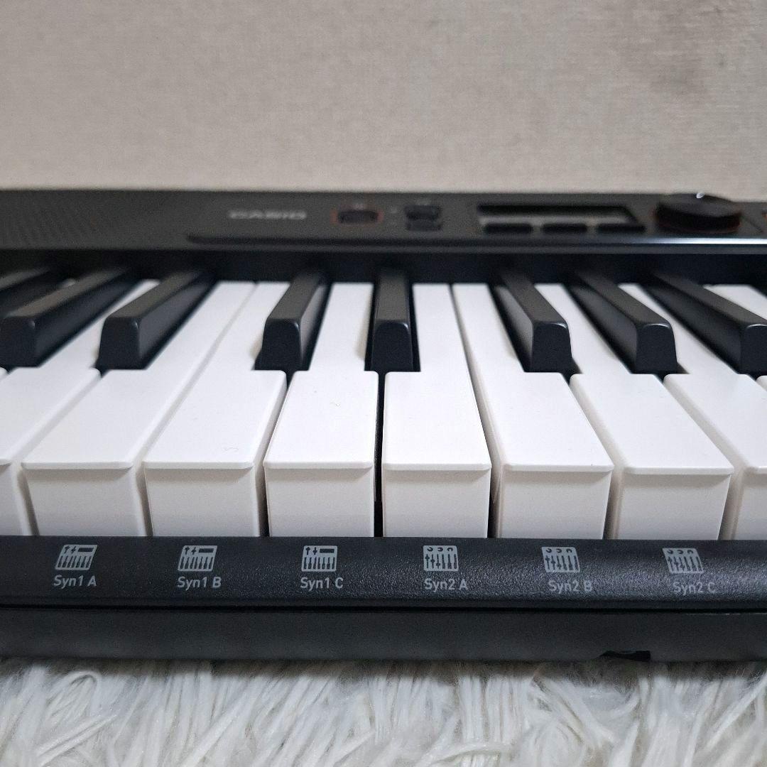 【極美品】CASIO CT-S200 61鍵盤 Casiotone 電子ピアノ