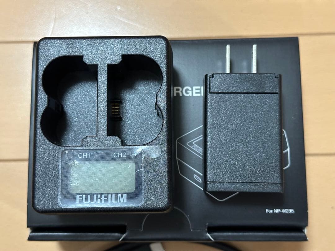 いうちろ　FUJIFILM デュアル充電器&バッテリーセットBC-W235
